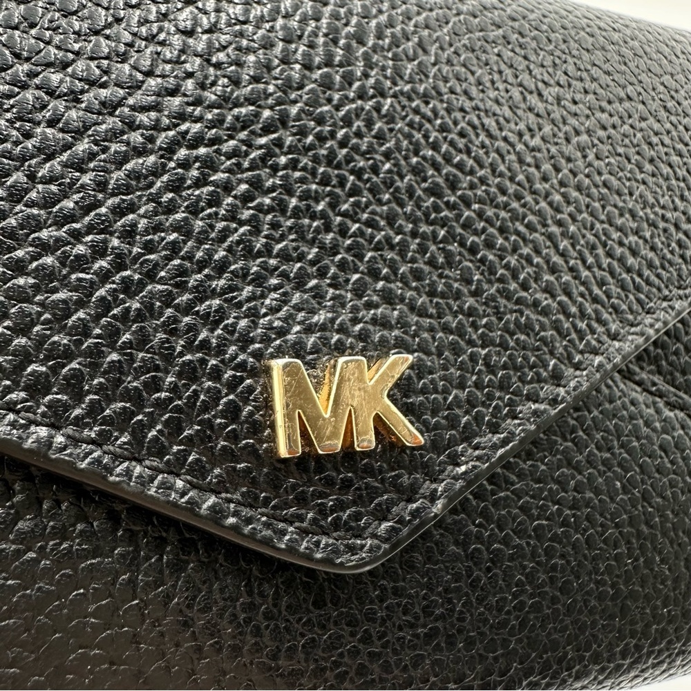 Michael Kors Black Leather Slim Trifold Envelope Wallet - Picture 3 of 11